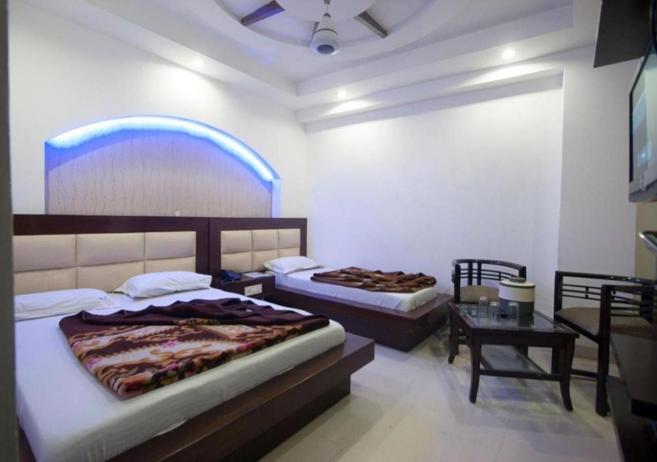 Ap Singh Hotels In Near New Delhi Railway Station Exterior photo